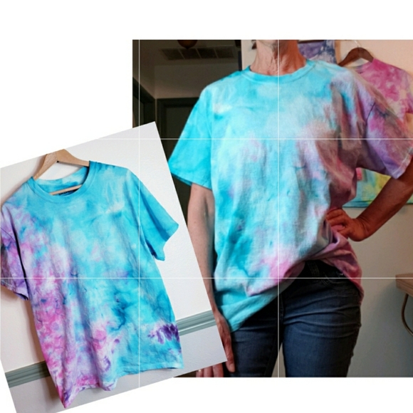 Gildan Tops - Tie Dye Tee Size Large Nwot